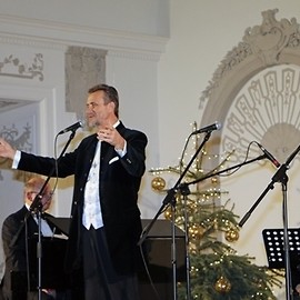 W Nowy Rok z szampańską muzyką