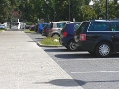 Zakończyła się budowa kolejnego parkingu przy ul. Piastowskiej