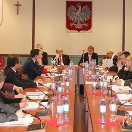 Z sesji Rady miejskiej: - plan dla dobrej komunikacji, - żadne dziecko w szkole nie będzie głodne, - jest nowy wiceprzewodniczący RM