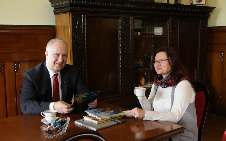 Zwyczajna nadzwyczajna