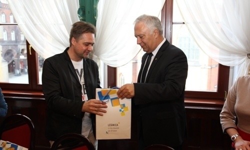 Ambasadorzy polskiej i rosyjskiej poezji przyjechali do Legnicy