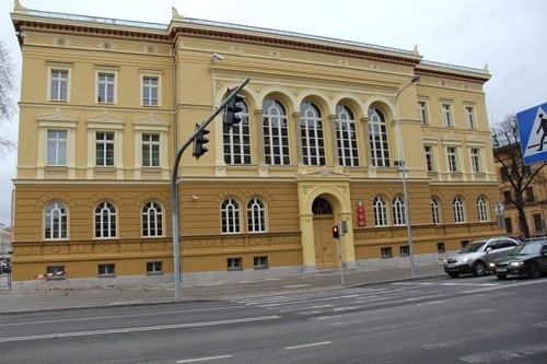 Gmach Zespołu Szkół Elektryczno-Mechanicznych - perełka w centrum miasta