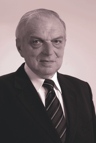 [2010] Kazimierz Pleśniak