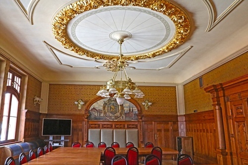 REPREZENTACYJNA SALA POSIEDZEŃ PO RENOWACJI 2