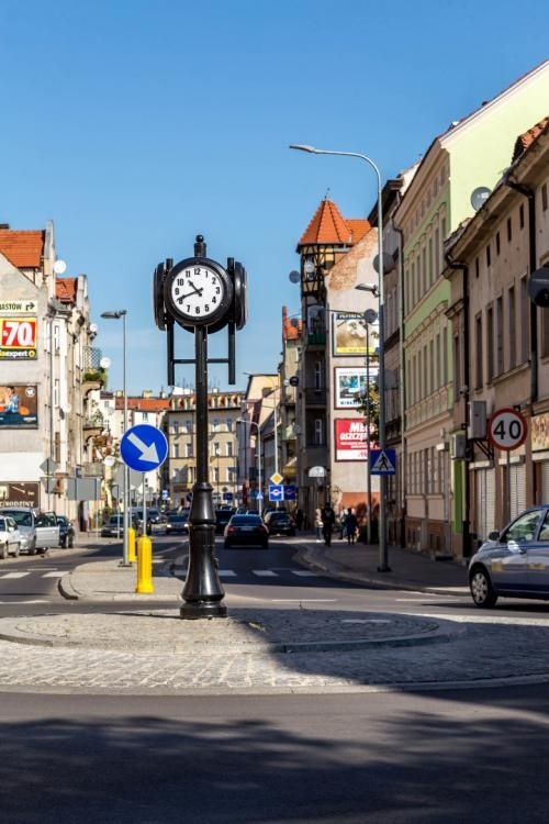 zegar, rondo, ul. Jaworzyńska