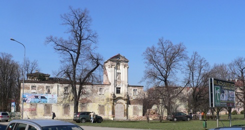 Były klasztor franciszkański przy ul. Chojnowskiej