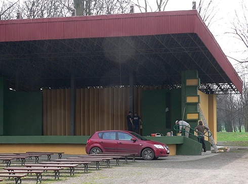 Remonty fontann i muszli koncertowej Legnica 2013