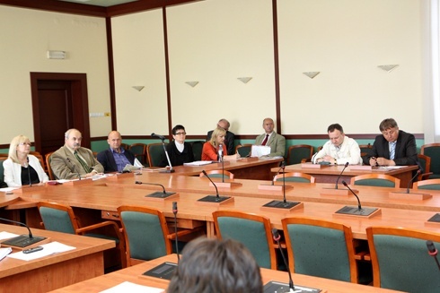 Posiedzenie Powiatowego Zespołu Zarządzania Kryzysowego dla Miasta Legnicy