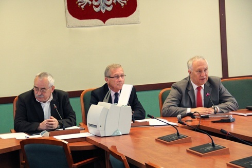 Posiedzenie Powiatowego Zespołu Zarządzania Kryzysowego dla Miasta Legnicy