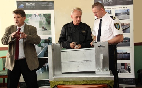 Posiedzenie Powiatowego Zespołu Zarządzania Kryzysowego dla Miasta Legnicy