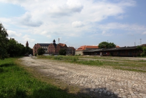 T. Krzakowski: - Miastu potrzebne jest centrum obsługi podr&oacute;żnych