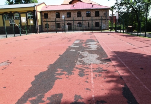 Ruszają remonty boisk szkolnych