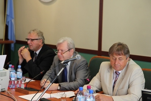 Sesja Rady Miejskiej- bilety za przejazd autobusem po staremu              