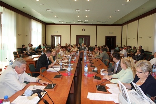 Sesja Rady Miejskiej- bilety za przejazd autobusem po staremu              