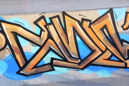 Legnicki skatepark z pięknymi graffiti