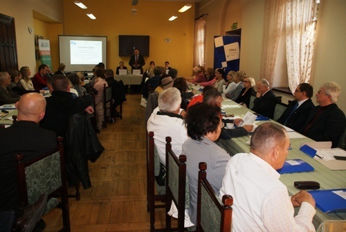 Podsumowania i wybory  na dorocznej konferencji legnickich organizacji pozarządowych