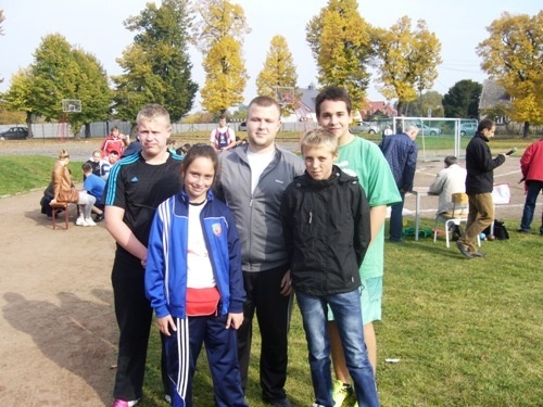 Świetne występy  młodych legnickich lekkoatlet&oacute;w