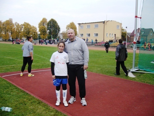 Świetne występy  młodych legnickich lekkoatlet&oacute;w