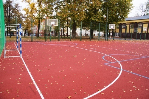 Uczniowie mają super boiska