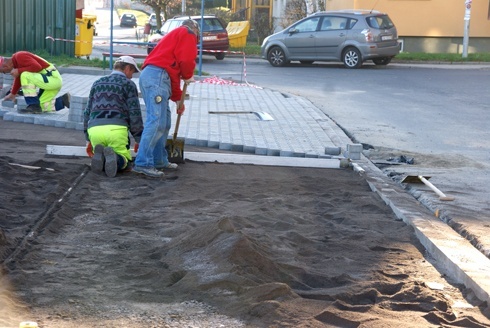 Kolejny parking na osiedlu Piekary