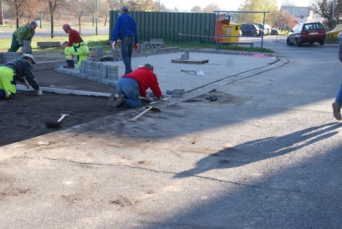 Kolejny parking na osiedlu Piekary