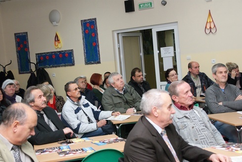 88. spotkanie w konsultacyjnym cyklu &bdquo;Bliżej legniczan i ich spraw&rdquo;. Prezydent rozmawiał z mieszkańcami Piekar