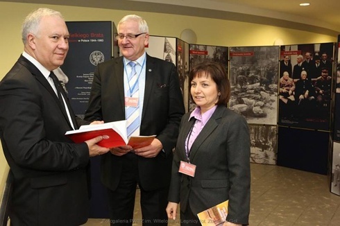Konferencja naukowa w legnickiej PWSZ na temat pobytu w Polsce wojsk sowieckich