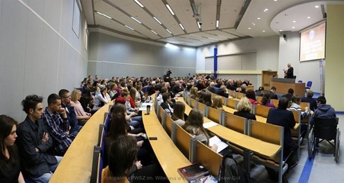 Konferencja naukowa w legnickiej PWSZ na temat pobytu w Polsce wojsk sowieckich