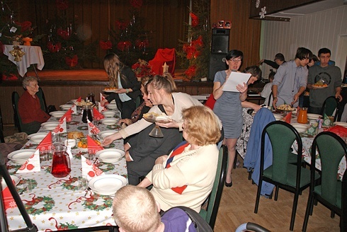 Opłatkowe spotkanie prezydenta z osobami niepełnosprawnymi 2013