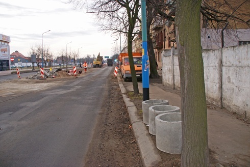 Legnickie drogi w przebudowie