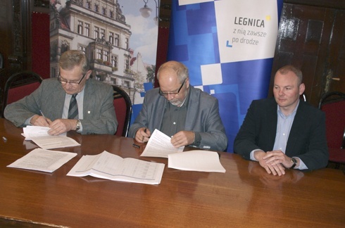 Ulicę Jaworzyńską przebuduje Skanska. Umowa z wykonawcą już podpisana