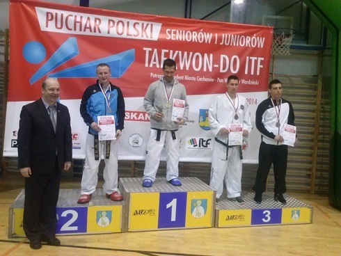 Deszcz medali legnickich sportowc&oacute;w