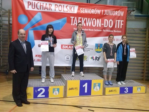 Deszcz medali legnickich sportowc&oacute;w