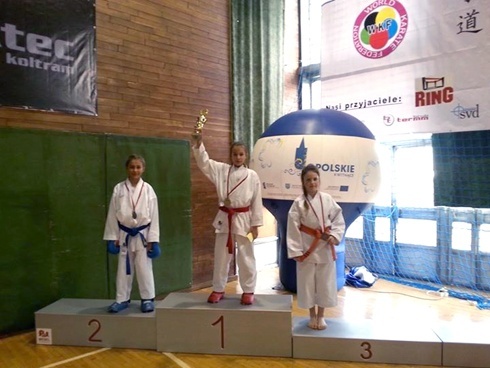 Karatecy z TORY znowu z medalami