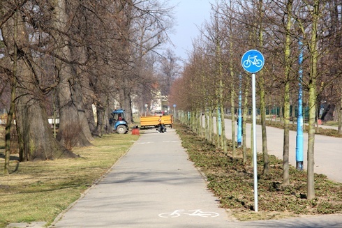 Przed nowym sezonem remonty i konserwacje fontann i muszli koncertowej