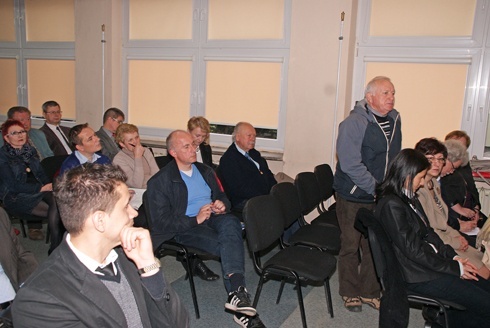 Prezydent rozmawiał z mieszkańcami okolic al. Rzeczypospolitej