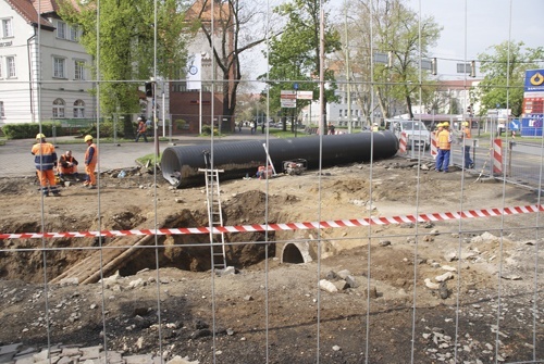 Jaworzyńska &ndash; roboty na powierzchni i pod ziemią