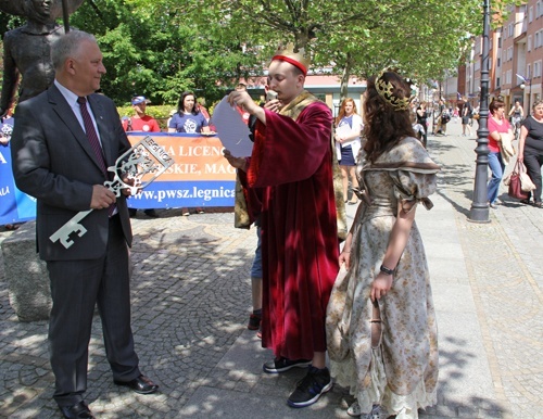 Prezydent przekazał studentom klucze do bram miasta. Ruszyły Juwenalia