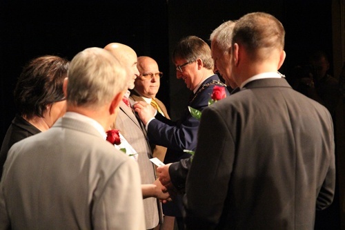 Miasto uhonorowało i wyr&oacute;żniło zasłużonych mieszkańc&oacute;w