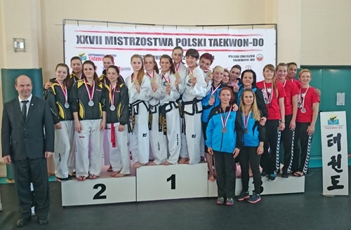 Deszcz medali dla LKT na Mistrzostwach Polski Senior&oacute;w