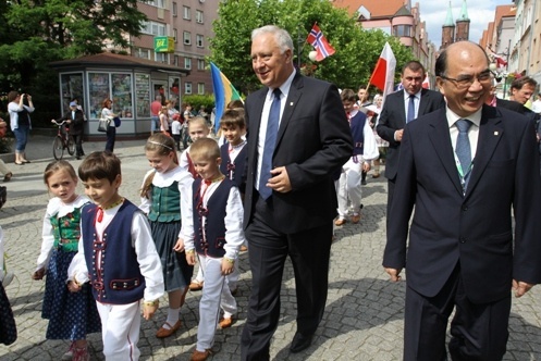 X Akademickie Mistrzostwa Świata w Łucznictwie wystartowały w stylu folk