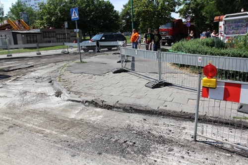 Rozpoczęła się przebudowa Galaktycznej i Plutona