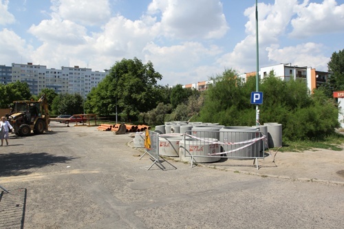 Rozpoczęła się przebudowa Galaktycznej i Plutona