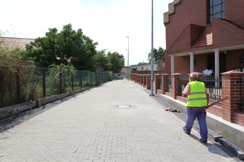 Skośna w nowej szacie