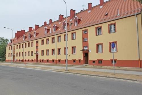 LBO. Mieszkańcy ul. Okrężnej cieszą się z chodnika i oświetlenia