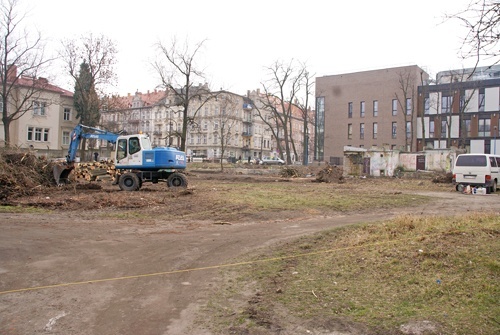 Jest już parking i nowa ulica