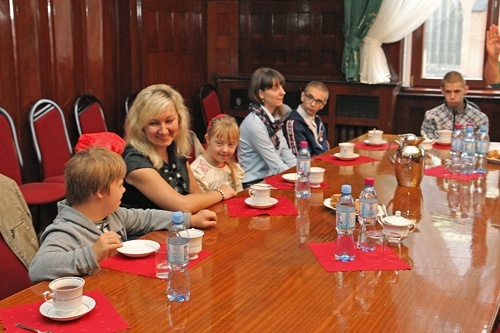 Pomocna dłoń z partnerskiego Wuppertalu