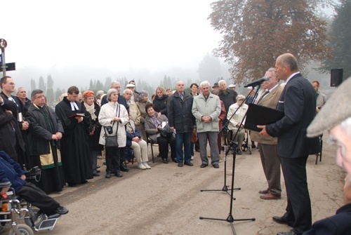 Legniczanie przywr&oacute;ceni historycznej pamięci