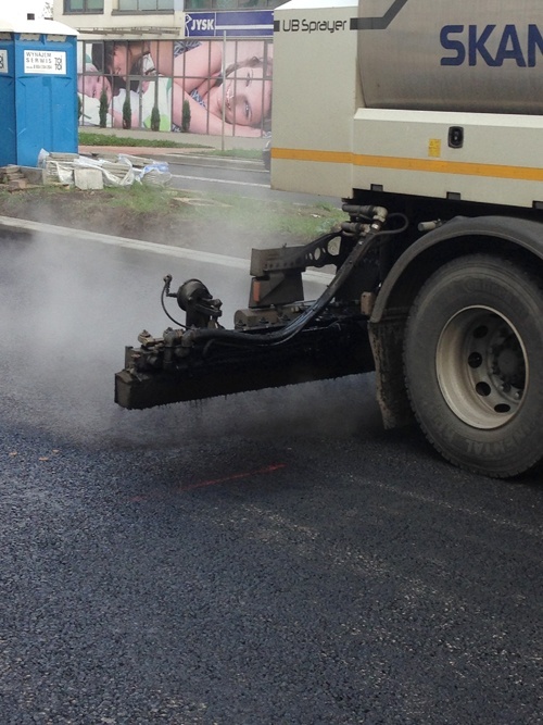 Na Moniuszki postępują roboty budowlane