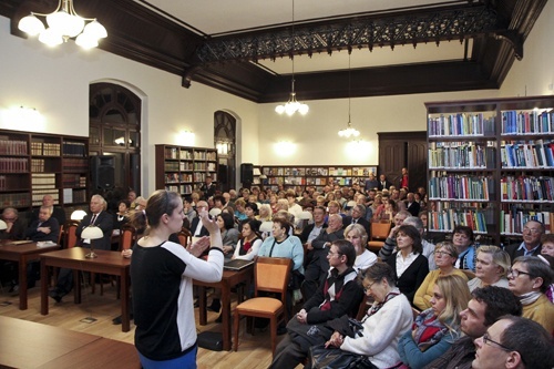 Tłumy w Czytelni Naukowej